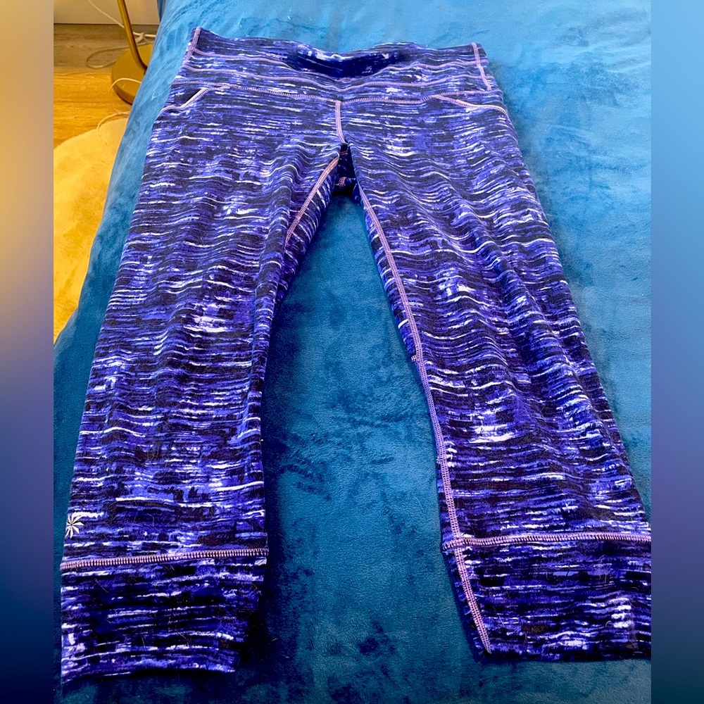 Athleta Cropped Leggings Size Smalll